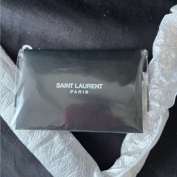 Saint Laurent Suede Niki Bag - Picture 3 of 14